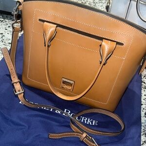 Dooney & Bourke Purse